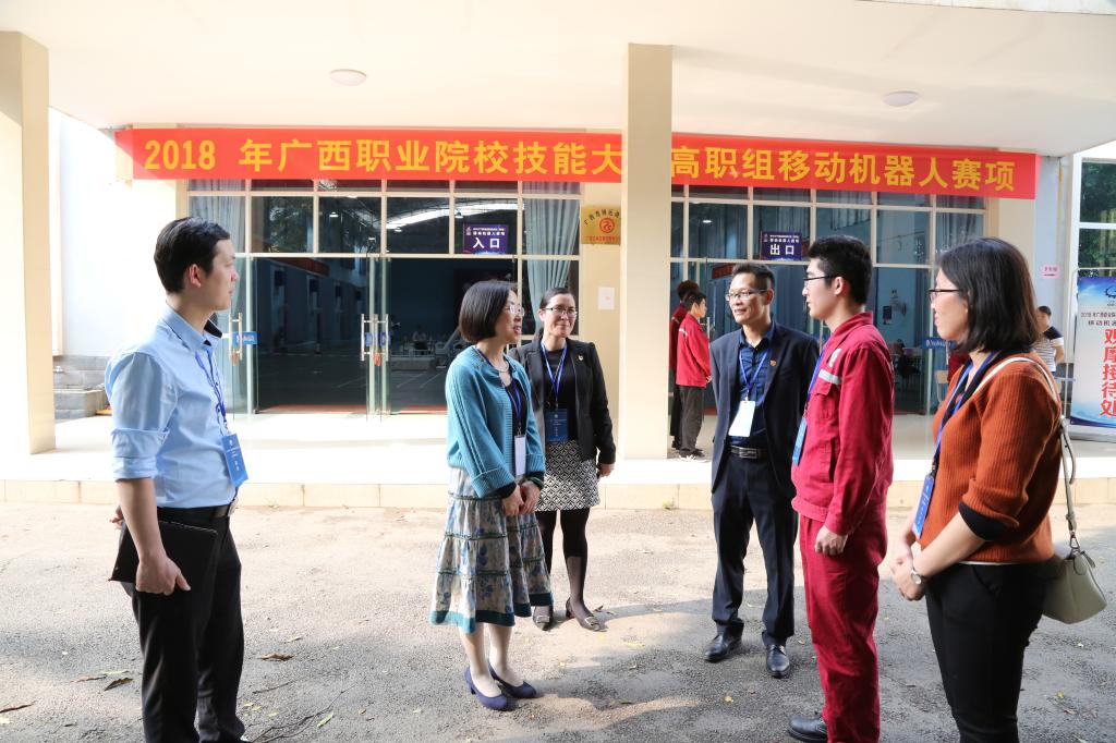 李向红院长勉励参赛队员向更高目标迈进